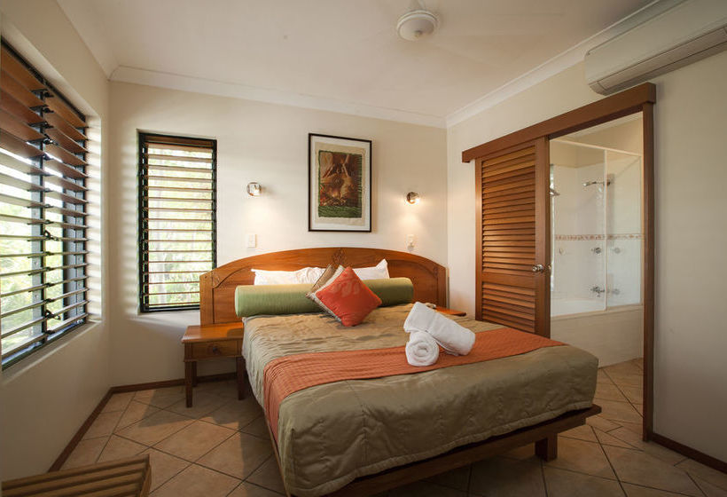 Seascape Holidays Hibiscus Apartment | Port Douglas | Queensland | Australia 1