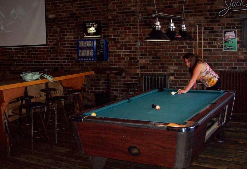 Hotel Nanaimo Cambie Hostel | Nanaimo | British Columbia | Canada 7