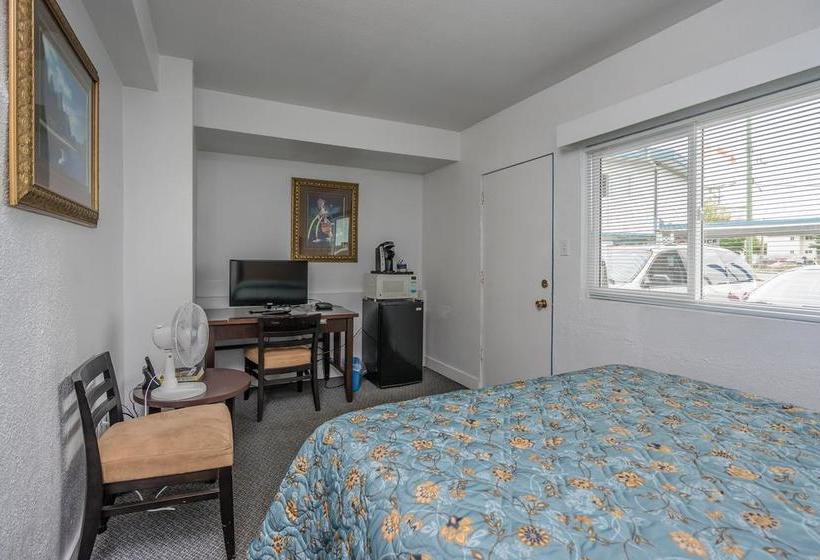 Castaway Motel | Nanaimo | British Columbia | Canada 11