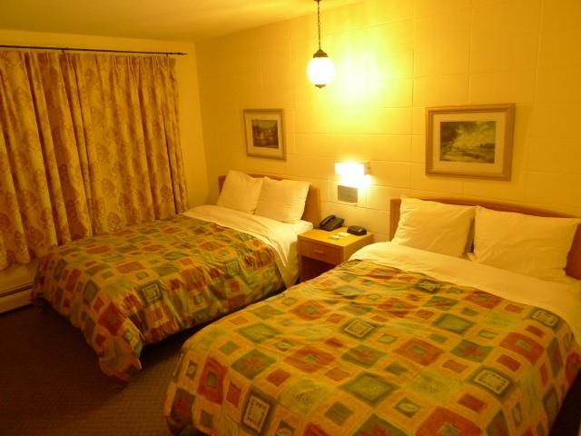 Colonial Motel | Nanaimo | British Columbia | Canada 4