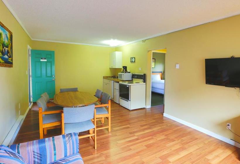 Diplomat Motel | Nanaimo | British Columbia | Canada 3