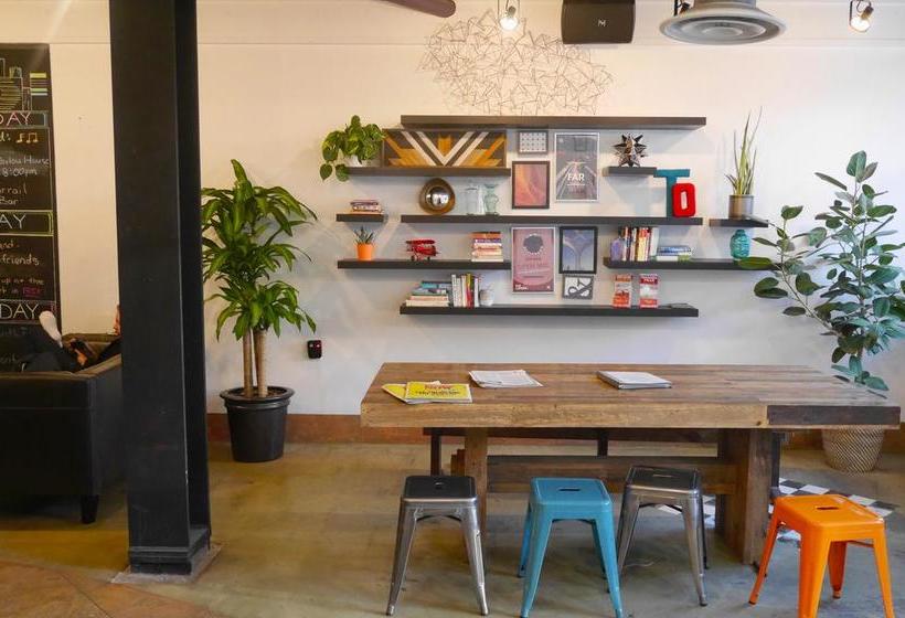 Hotel Hi-toronto Hostel | Toronto | Ontario | Canada 1