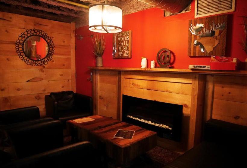 Hotel Hi-toronto Hostel | Toronto | Ontario | Canada 9