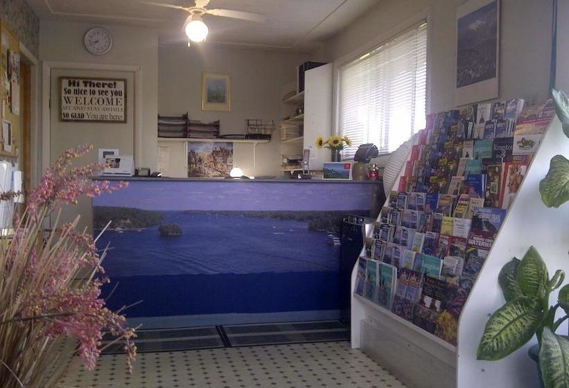 Lord Nelson Motel | Kingston | Ontario | Canada 13