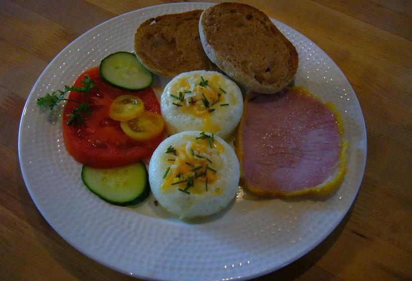 Hotel 1818 Rising Sun Bed & Breakfast | Niagara on the Lake | Ontario | Canadá 12