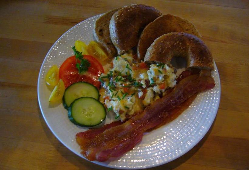 Hotel 1818 Rising Sun Bed & Breakfast | Niagara on the Lake | Ontario | Canadá 13