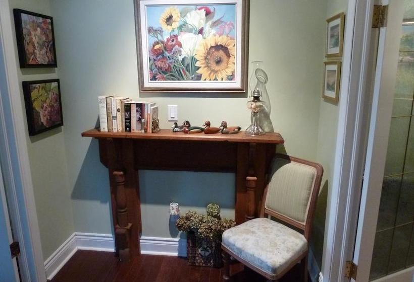 Hotel 1818 Rising Sun Bed & Breakfast | Niagara on the Lake | Ontario | Canadá 4