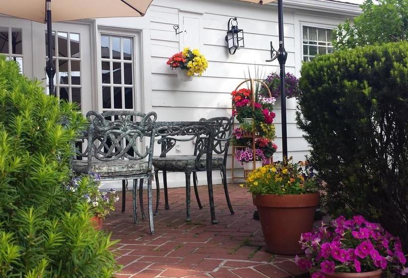 Hotel Historic Wilson Guy House | Niagara on the Lake | Ontario | Canada 17