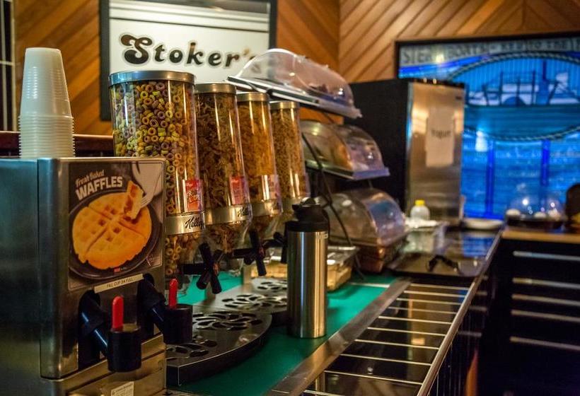 Stoke Hotel | Revelstoke | British Columbia | Canada 14