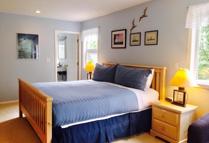 Hotel Seafarer's Bed And Breakfast | Tofino | British Columbia | Canada 7