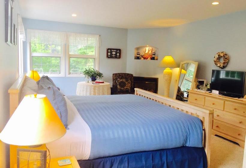 Hotel Seafarer's Bed And Breakfast | Tofino | British Columbia | Canada 9