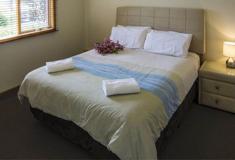 Apartments On Church | Lakes Entrance | Victoria | Australia 2