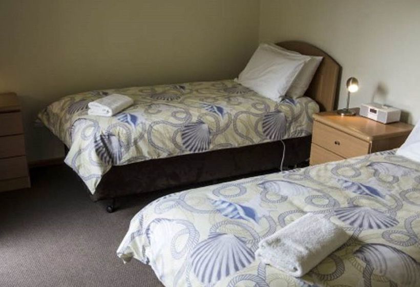 Apartments On Church | Lakes Entrance | Victoria | Australia 5