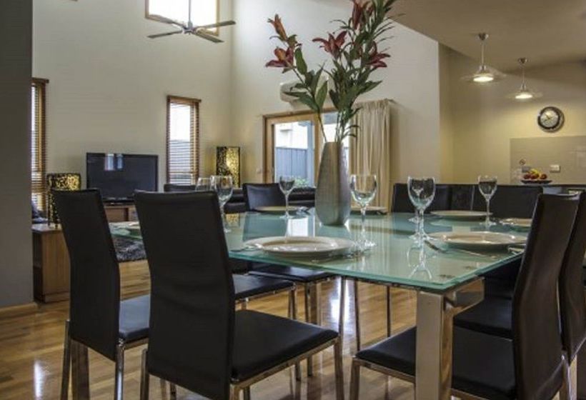 Apartments On Church | Lakes Entrance | Victoria | Australia 6