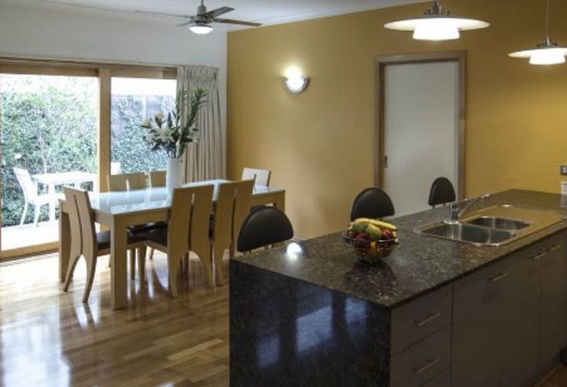 Apartments On Church | Lakes Entrance | Victoria | Australia 7