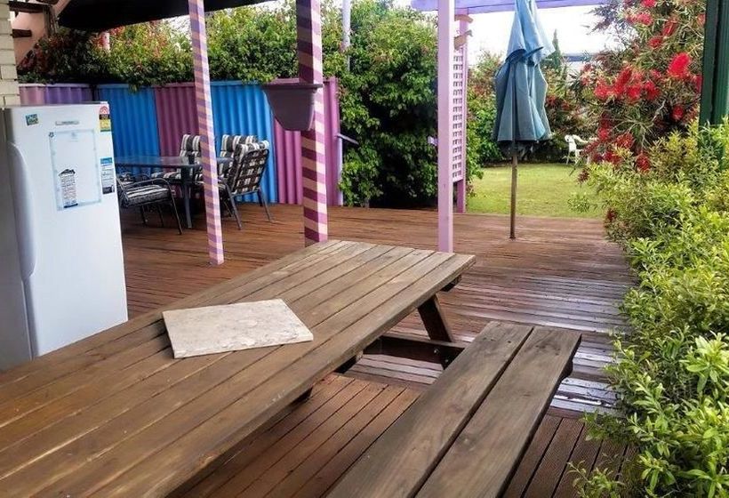 Pension Le Grand Chateau | Esperance | Western Australia | Australia 6