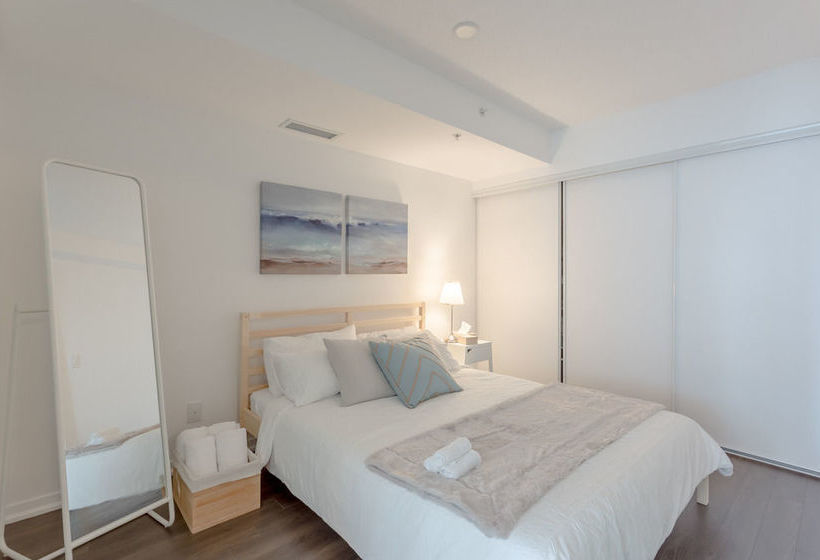 Aoc Suites - Luxury Condo - City View | Toronto | Ontario | Canada 1