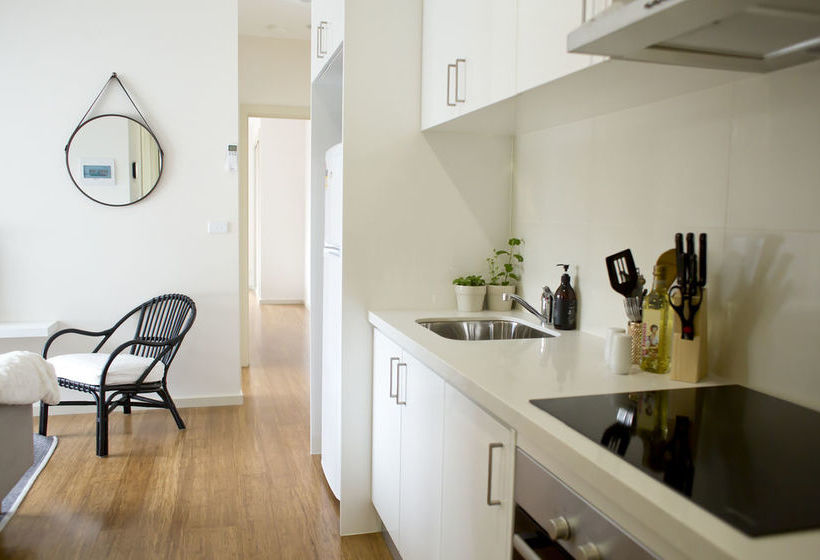 City Edge Town Apartments | Melbourne | Victoria | Australia 11