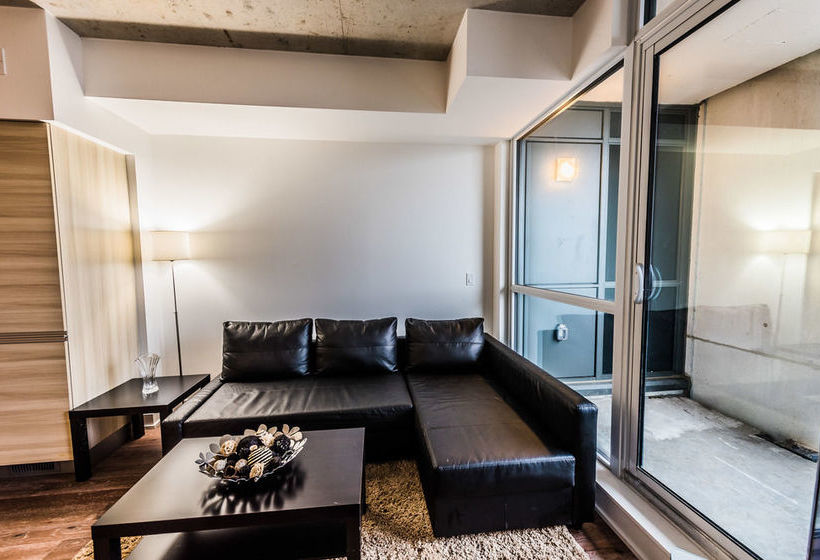 Gladstone Suites - Toronto Central | Toronto | Ontario | Canada 12