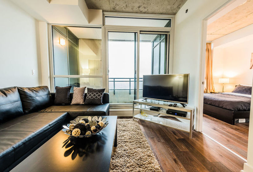 Gladstone Suites - Toronto Central | Toronto | Ontario | Canada 16
