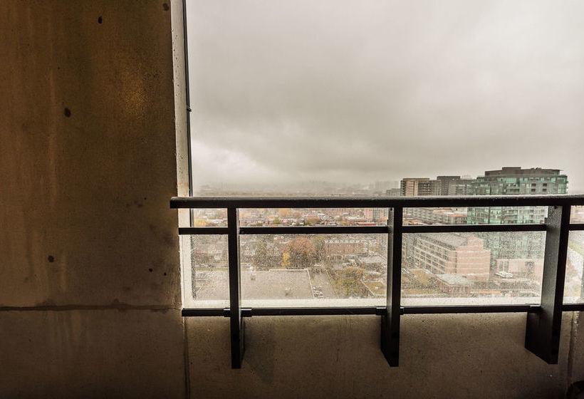Gladstone Suites - Toronto Central | Toronto | Ontario | Canada 18
