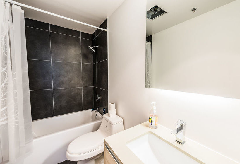 Gladstone Suites - Toronto Central | Toronto | Ontario | Canada 20