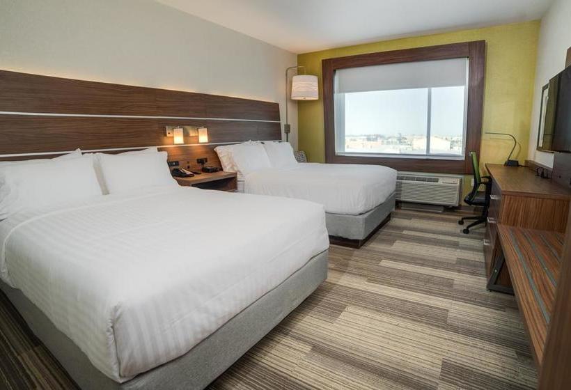 Hotel Holiday Inn Express & Suites West Edmonton Mall Area | Edmonton | Alberta | Canada 17