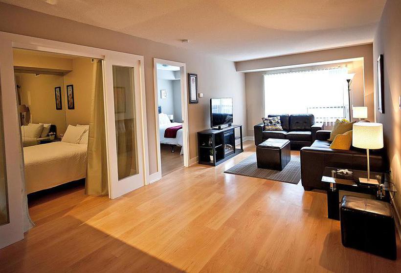 Red Maple Suites Blue Jays Way