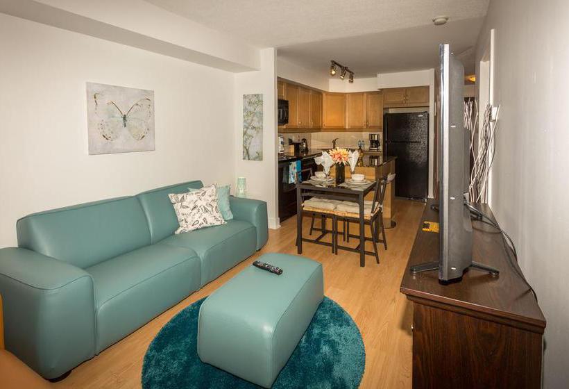 Red Maple Suites Blue Jays Way | Toronto | Ontario | Canada 7