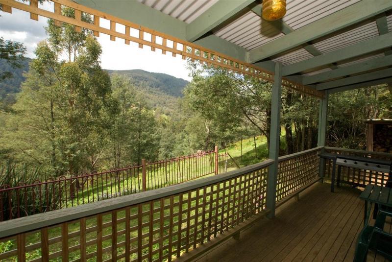 Hotel Hill 'n' Dale Farm Cottages | Melbourne | Victoria | Australia 7