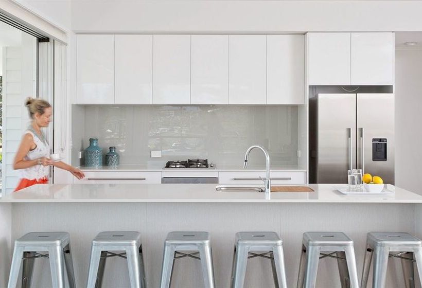 Bujerum Apartments On Burleigh | Burleigh Heads | Queensland | Australia 10