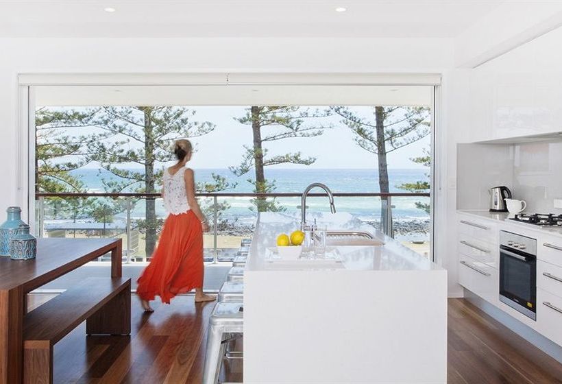 Bujerum Apartments On Burleigh | Burleigh Heads | Queensland | Australia 12