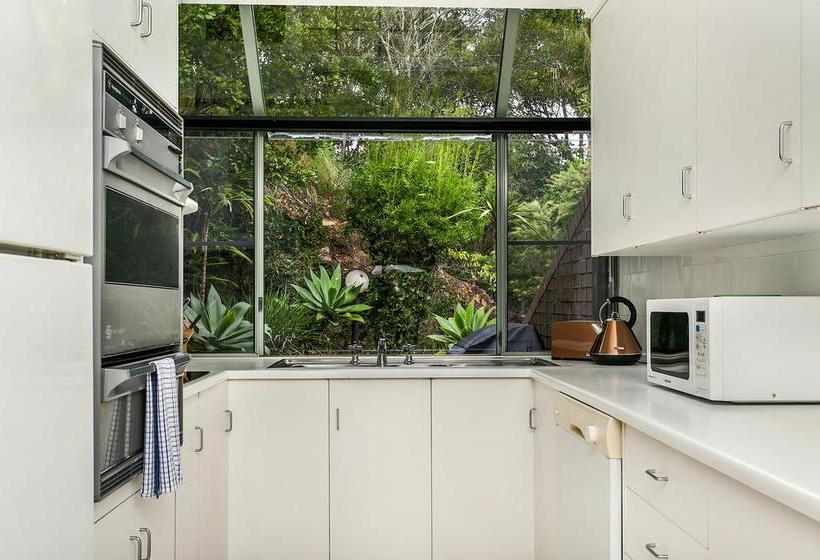 7 James Cook Apartments | Byron Bay | New South Wales | Australia 4