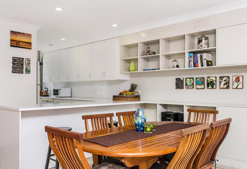 7 James Cook Apartments | Byron Bay | New South Wales | Australia 5