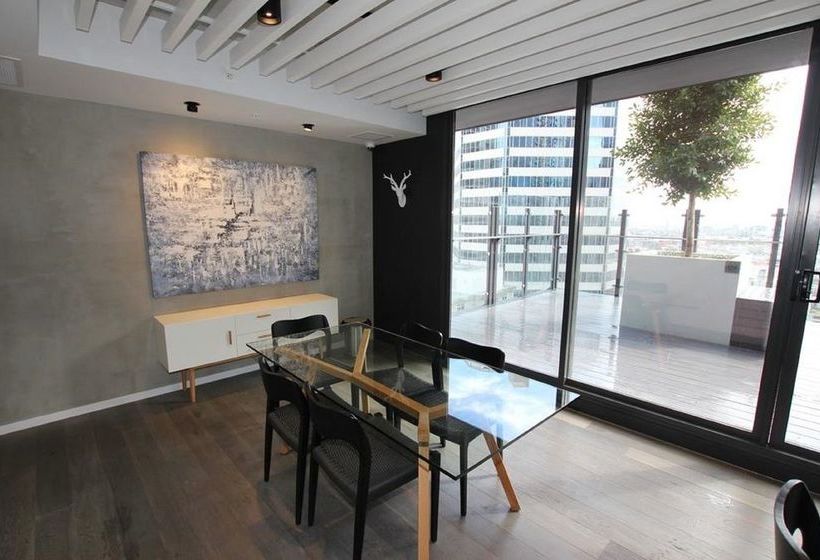 Carlson View Apartments  315 Latrobe St | Melbourne | Victoria | Australia 1