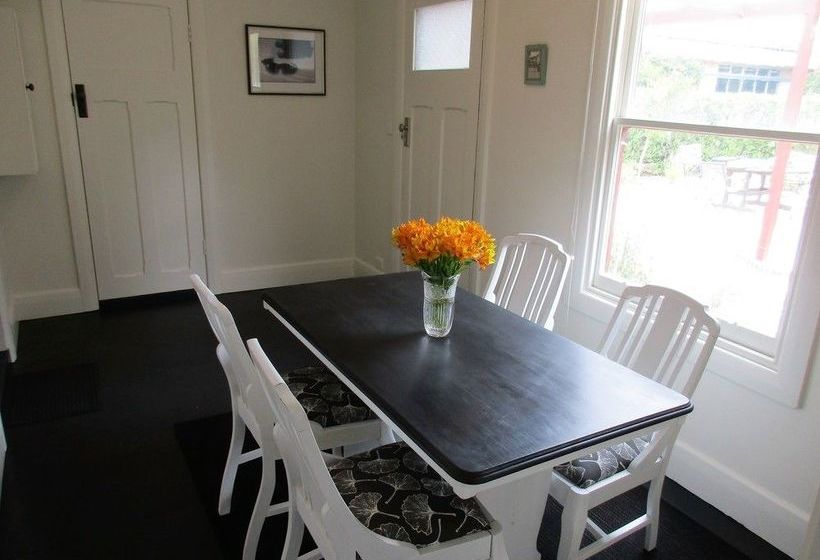 Mataro Cottage | Tanunda | South Australia | Australia 4