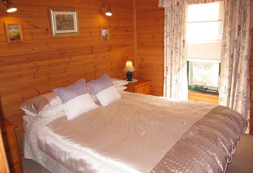 Edelweiss Cottage B&b | Dederang | Victoria | Australia 2