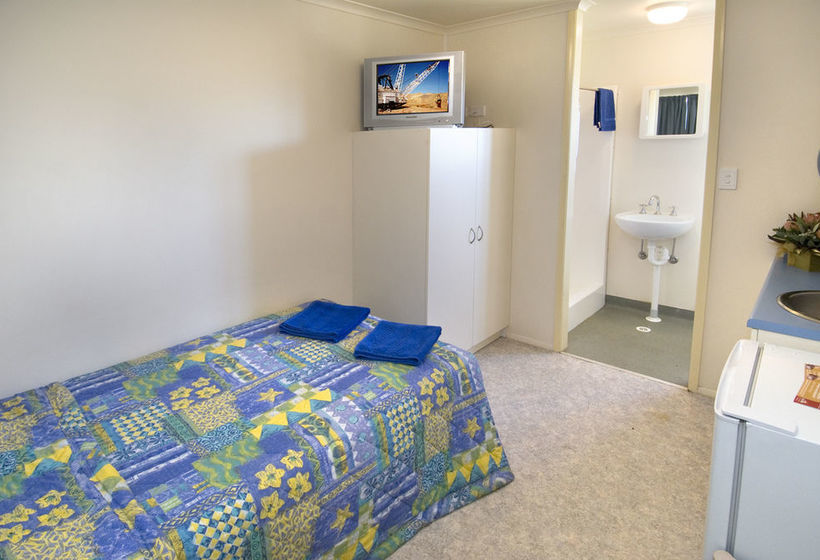 Hotel The Village On Blain | Blackwater | Queensland | Australia 17