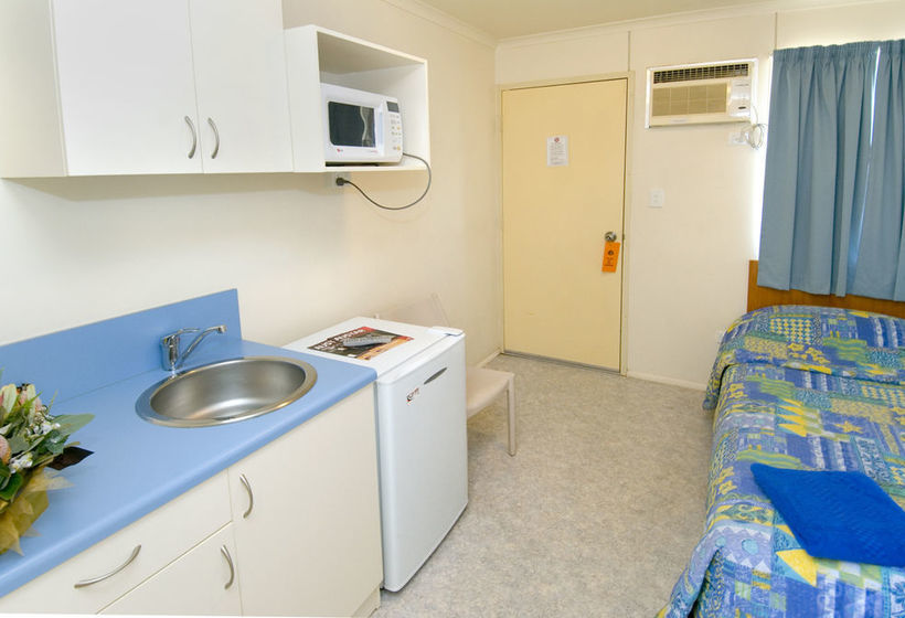 Hotel The Village On Blain | Blackwater | Queensland | Australia 19