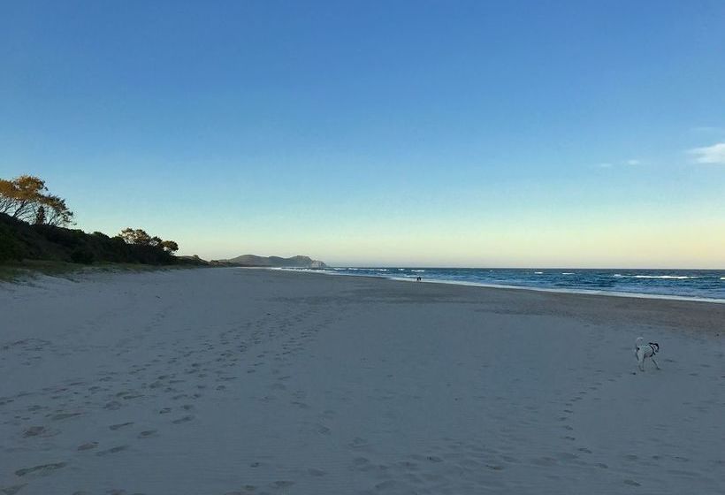 Beach Chalet | Byron Bay | New South Wales | Australia 20