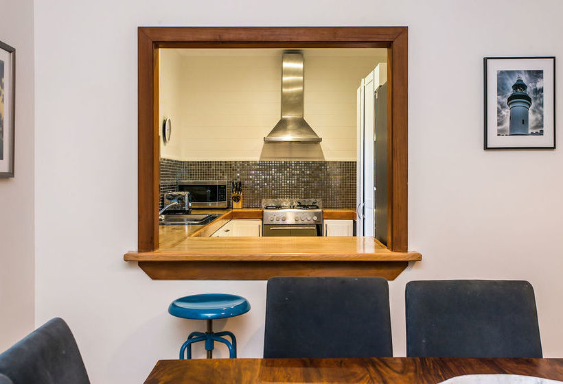 Beach Chalet | Byron Bay | New South Wales | Australia 9