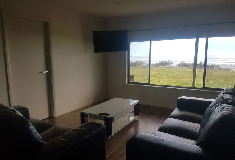 Hotel Wallaroo North Beach Tourist Park | Wallaroo | South Australia | Australia 16