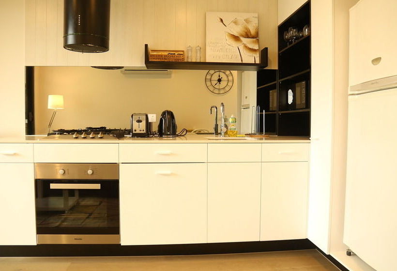 The Icon St Kilda | Saint Kilda | Victoria | Australia 11