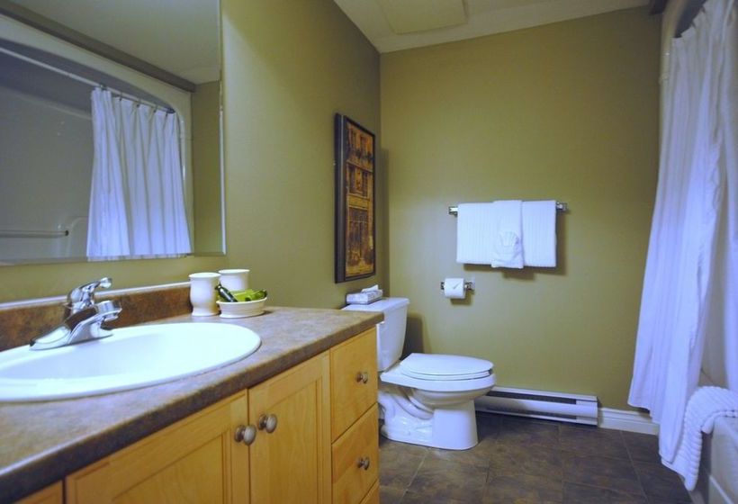 Assomption Boulevard | Moneton | New Brunswick | Canada 12