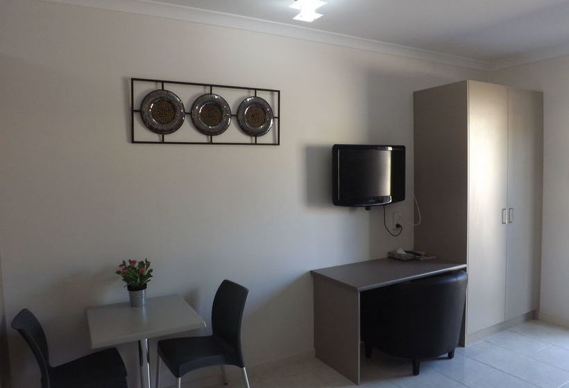 Derby Lodge Self Contained Apartments | Derby | Western Australia | Australia 10