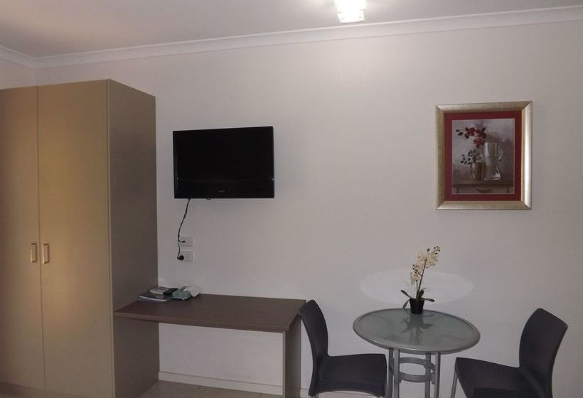 Derby Lodge Self Contained Apartments | Derby | Western Australia | Australia 4