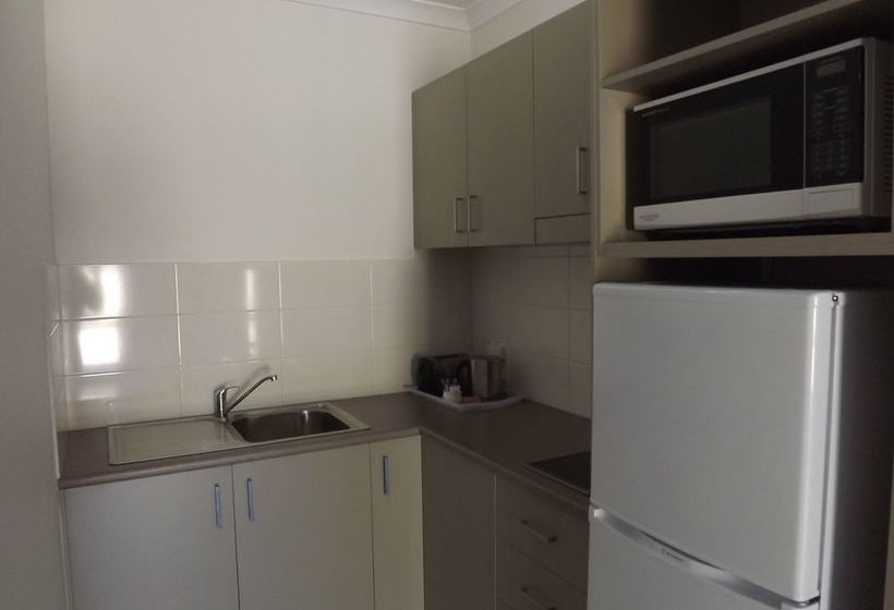 Derby Lodge Self Contained Apartments | Derby | Western Australia | Australia 8