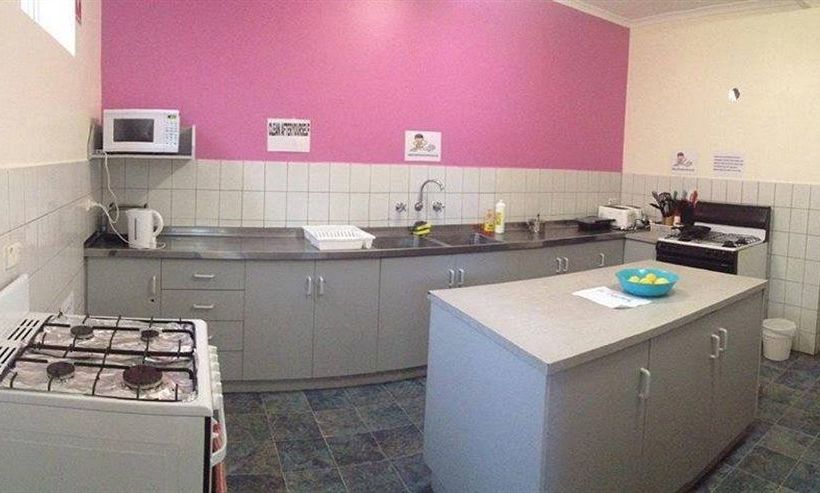 Hostel Port Adelaide Backpackers | North Adelaide | South Australia | Australia 20