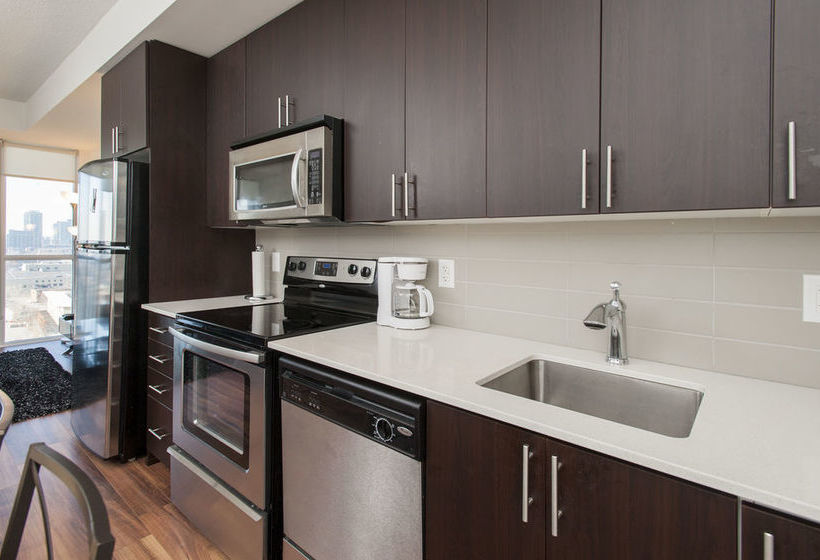 Life Suites Luxury Downtown Condos | Toronto | Ontario | Canadá 18