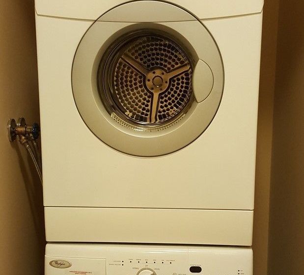 Kashaneh Guest House Harrison Garden | Toronto | Ontario | Canada 5